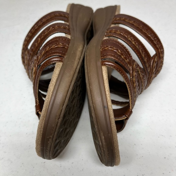 Yui Brown Slip On Sandals - Picture 5 of 10